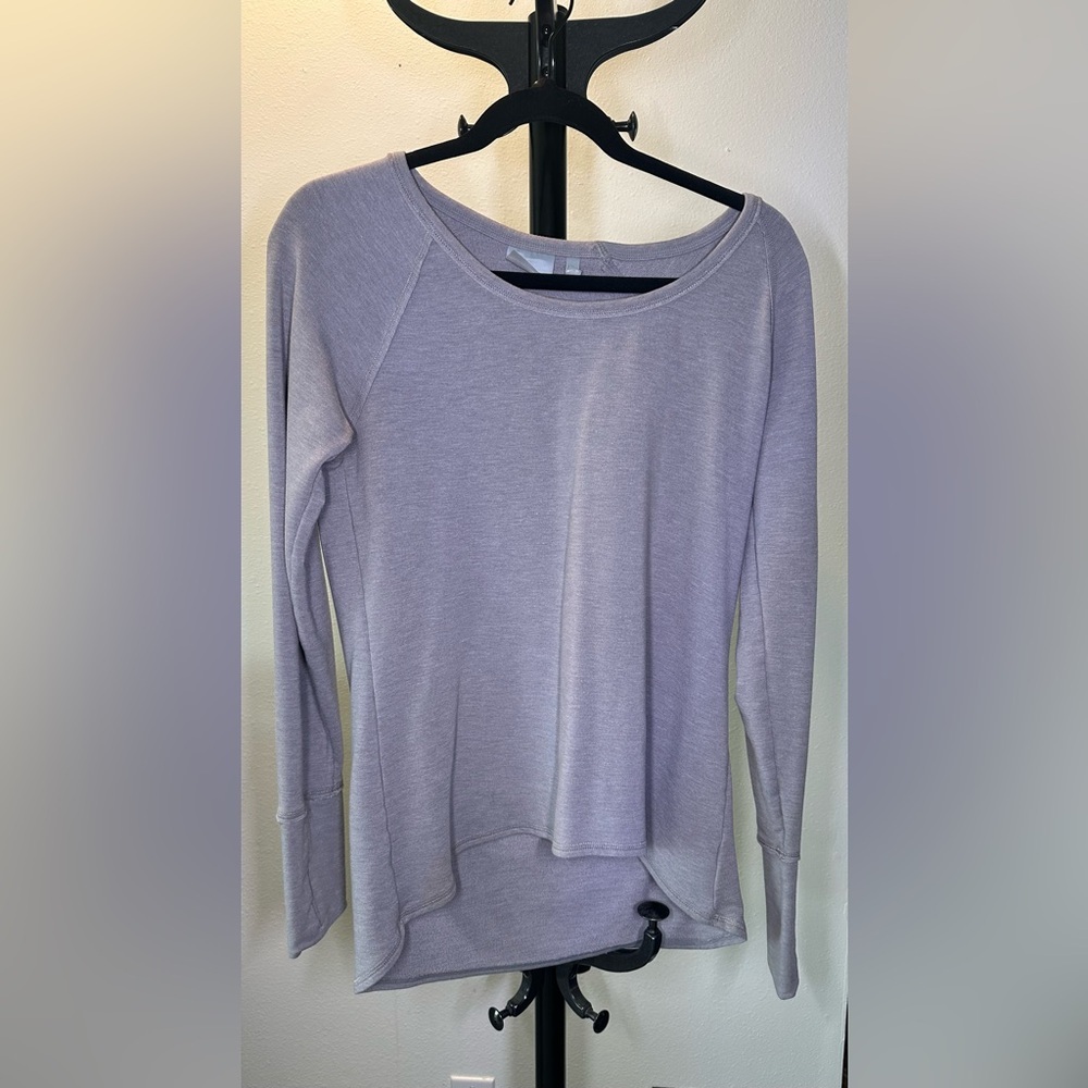 Athleta Gray Cozy SoftScape Hi-Low Pullover Thumb Hole Sweatshirt - Size Small